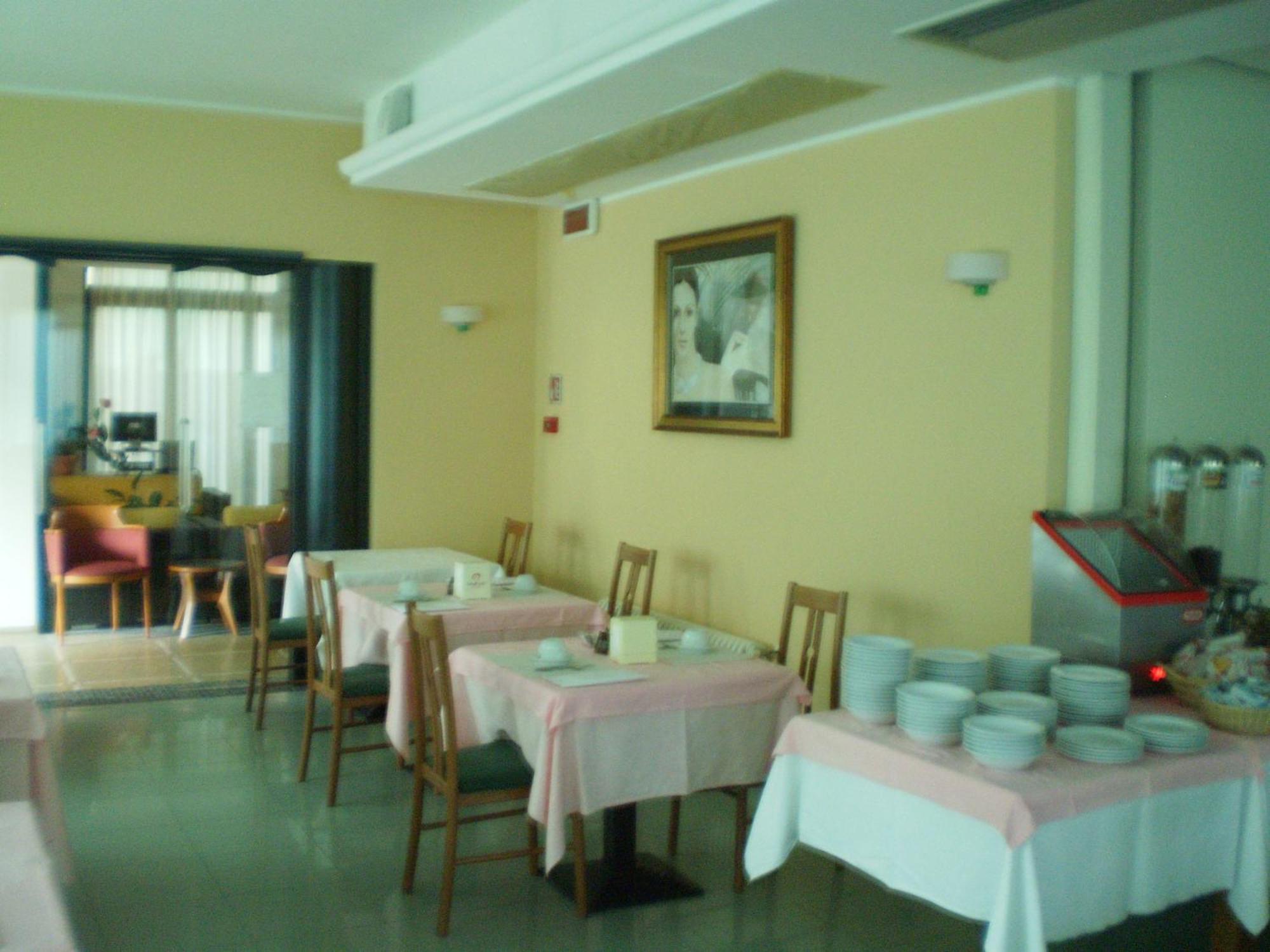 La Perla B&B Hotel Roseto Degli Abruzzi Εξωτερικό φωτογραφία