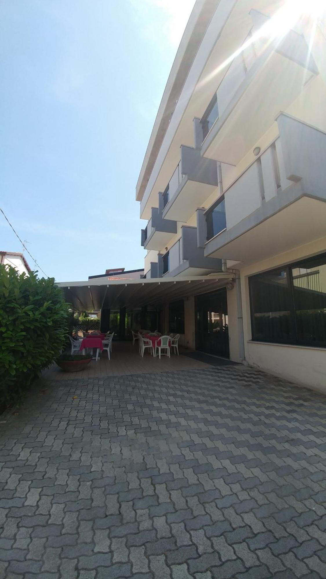 La Perla B&B Hotel Roseto Degli Abruzzi Εξωτερικό φωτογραφία