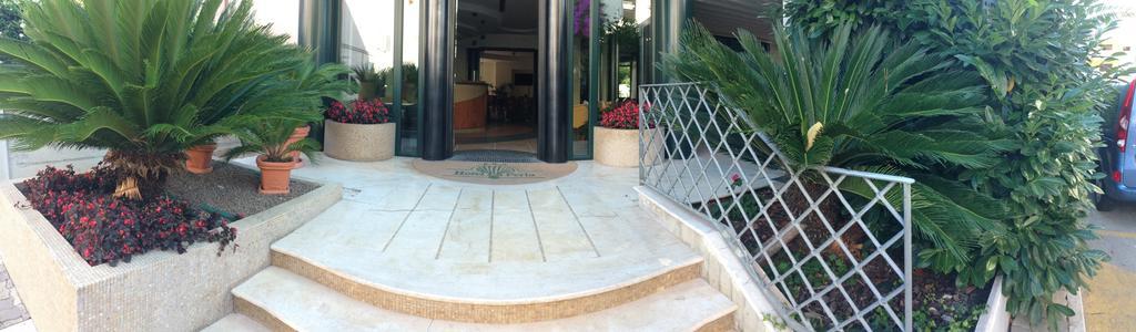 La Perla B&B Hotel Roseto Degli Abruzzi Εξωτερικό φωτογραφία